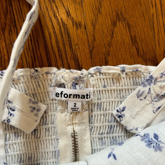 Reformation Linen top, size 2 - Picture 3 of 4